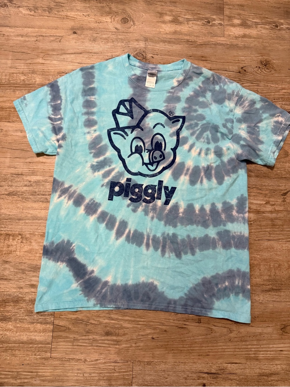 Piggly Tie-Dye Short Sleeve Tee in Light Blue & Navy
